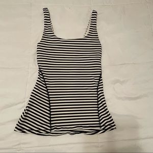 Lululemon Tank (Size 4)